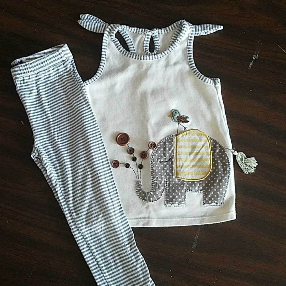 Mudpie 2 piece outfit